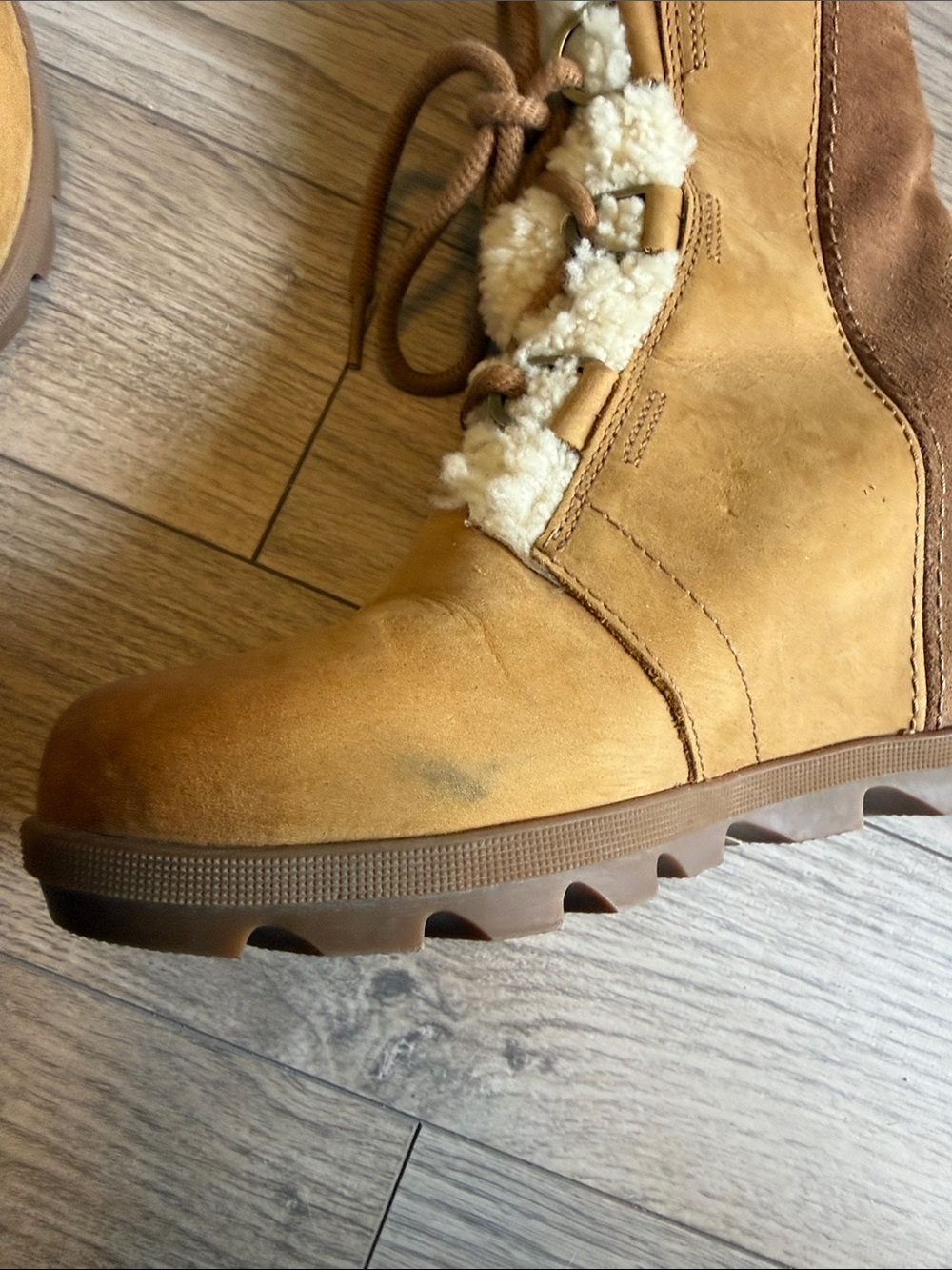 Sorel Joan Of Arc Wedge ll Shearling Suede Leather Tan Brown Boots Booties 8.5 - Picture 6 of 7